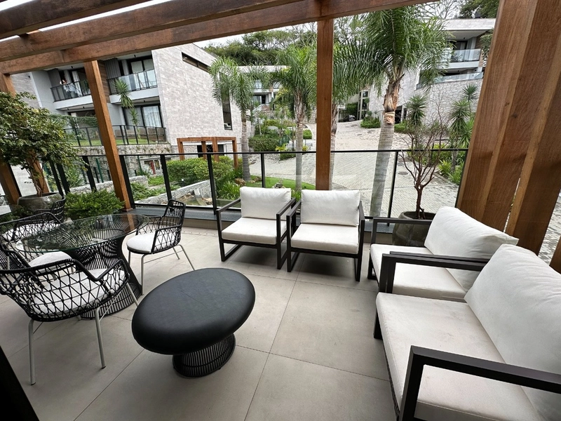 Casa no Canto da Lagoa com 3 quartos sendo 3 suítes e 2 vagas: 57ª foto da galeria de imagens do imóvel