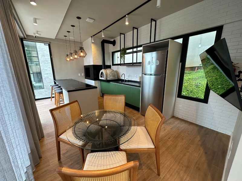 Casa no Canto da Lagoa com 3 quartos sendo 3 suítes e 2 vagas: 6ª foto da galeria de imagens do imóvel
