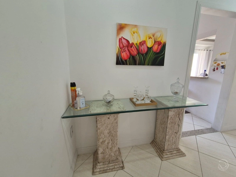 Casa em Coqueiros com 3 dormitórios, sendo 1 suíte - 195m²: 16ª foto da galeria de imagens do imóvel