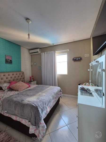 Casa em Coqueiros com 3 dormitórios, sendo 1 suíte - 195m²: 20ª foto da galeria de imagens do imóvel