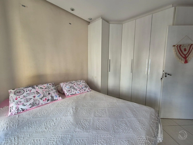Casa em Coqueiros com 3 dormitórios, sendo 1 suíte - 195m²: 15ª foto da galeria de imagens do imóvel