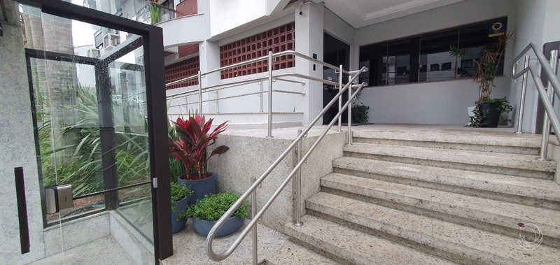 Lindo Apartamento na Agronômica com 3 dormitórios 1 suíte e 1 vaga: 23ª foto da galeria de imagens do imóvel