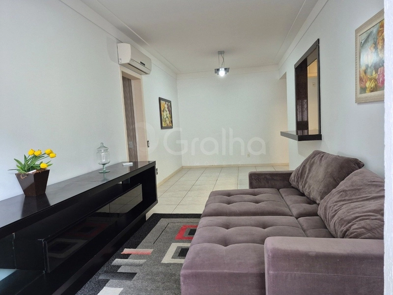 Apartamento no Centro  com 3 dormitórios, sendo 1 suíte e 1 vaga: 1ª foto da galeria de imagens do imóvel