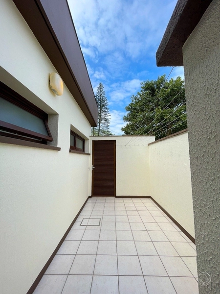 Casa no Itaguaçu a venda com 3 dormitórios 1 suíte e 2 vagas: 26ª foto da galeria de imagens do imóvel