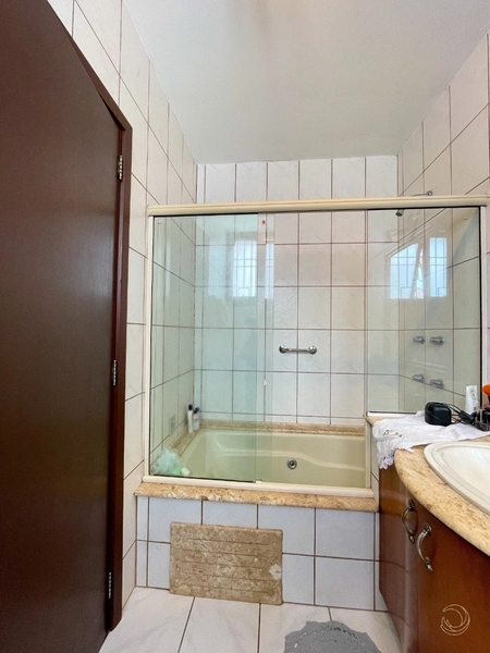 Casa no Itaguaçu a venda com 3 dormitórios 1 suíte e 2 vagas: 11ª foto da galeria de imagens do imóvel