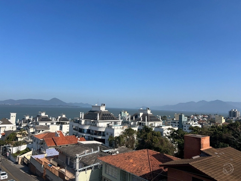 Apartamento em Coqueiros novo com 2 dormitórios 1 suíte e 1 vaga: 6ª foto da galeria de imagens do imóvel