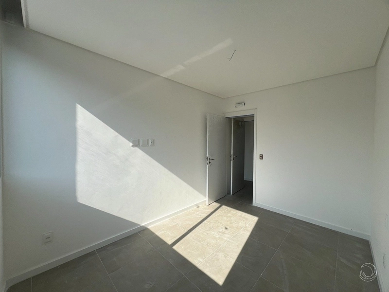Apartamento em Coqueiros novo com 2 dormitórios 1 suíte e 1 vaga: 15ª foto da galeria de imagens do imóvel