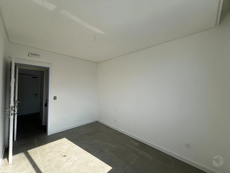 Apartamento em Coqueiros novo com 2 dormitórios 1 suíte e 1 vaga: 8ª foto da galeria de imagens do imóvel