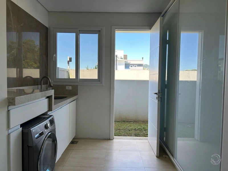 Casa residencial em condomínio fechado com 4 suítes no Campeche: 9ª foto da galeria de imagens do imóvel