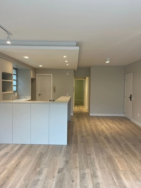 Cobertura no Centro com 3 dormitórios sendo 1 suíte e 1 vaga - 97m²: 1ª foto da galeria de imagens do imóvel