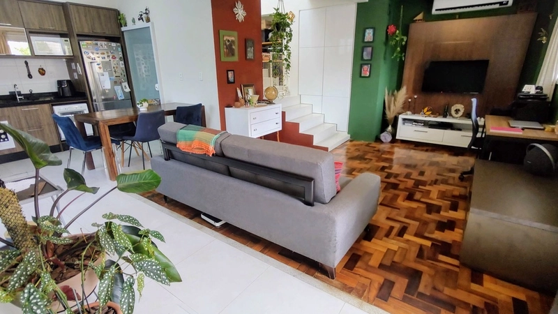 Casa no Centro com 3 dormitórios 1 suíte e 3 vagas - 115 m²: 2ª foto da galeria de imagens do imóvel