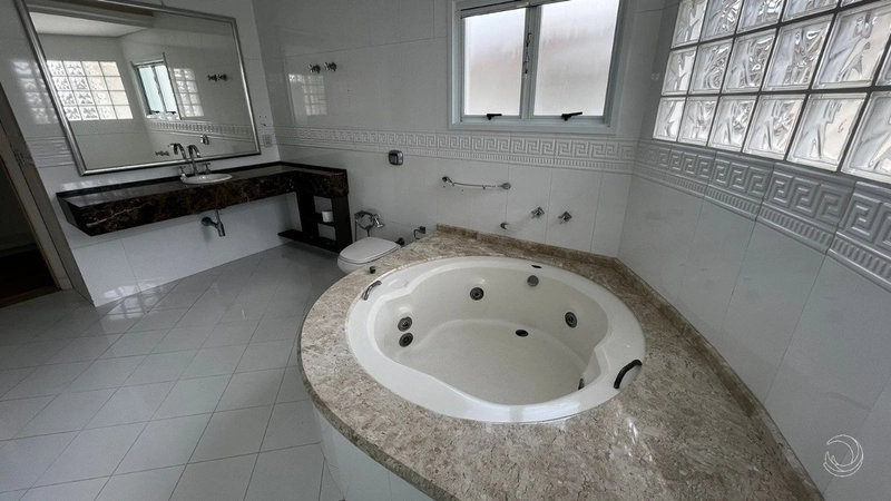 Casa em Jurerê Internacional com 04 dormitórios, sendo 04 suítes: 23ª foto da galeria de imagens do imóvel