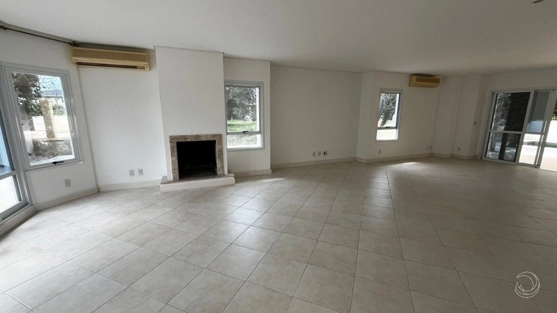 Casa em Jurerê Internacional com 04 dormitórios, sendo 04 suítes: 4ª foto da galeria de imagens do imóvel