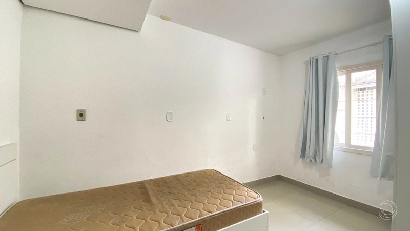 Casa na Trindade com 10 dormitórios 1 suíte e 4 vagas: 16ª foto da galeria de imagens do imóvel