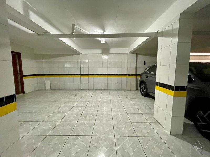 Apartamento em Coqueiros com 2 dormitórios 1 suíte e 2 vagas: 24ª foto da galeria de imagens do imóvel
