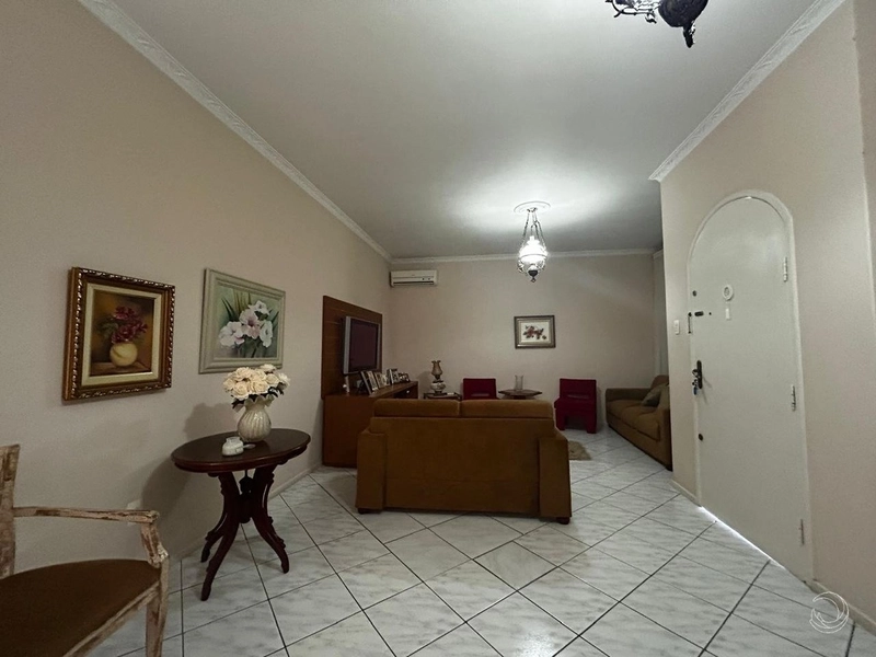 Casa no Estreito com 3 dormitórios sendo 1 suíte e 5 vagas: 9ª foto da galeria de imagens do imóvel