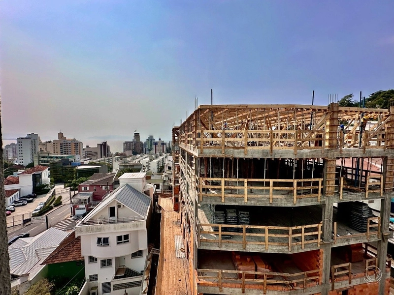 Apartamento no Centro com com 3 dormitórios 3 suítes e 2 vagas: 8ª foto da galeria de imagens do imóvel