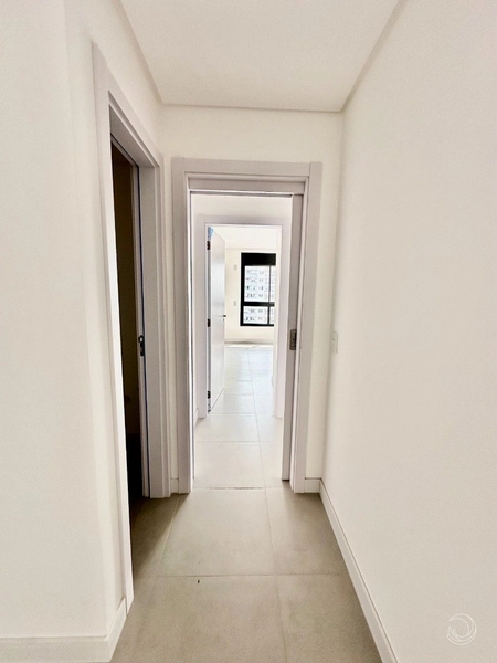Apartamento no Centro com com 3 dormitórios 3 suítes e 2 vagas: 9ª foto da galeria de imagens do imóvel