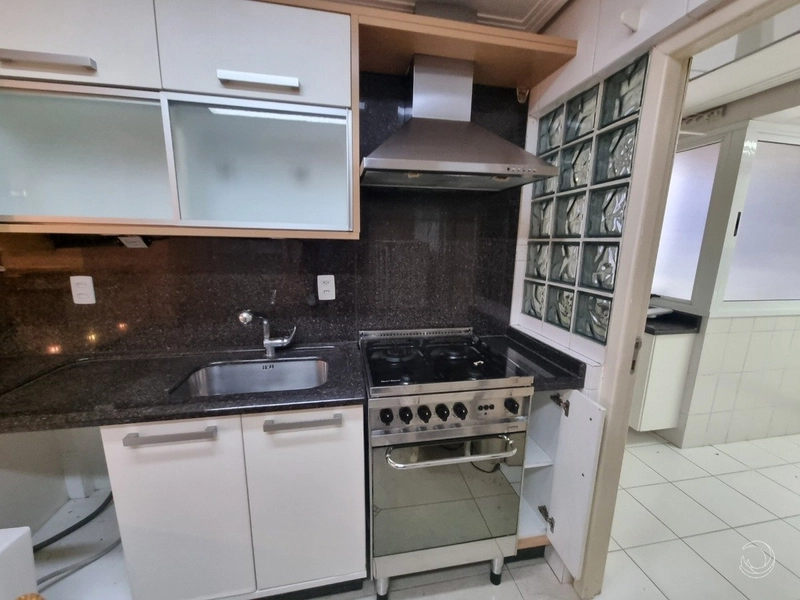 Apartamento na Beira Mar com 3 suítes e 1 vaga de garagem: 16ª foto da galeria de imagens do imóvel