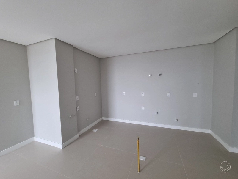 Apartamento no Centro com 3 dormitórios 1 suíte e 2 vagas de garagem: 5ª foto da galeria de imagens do imóvel