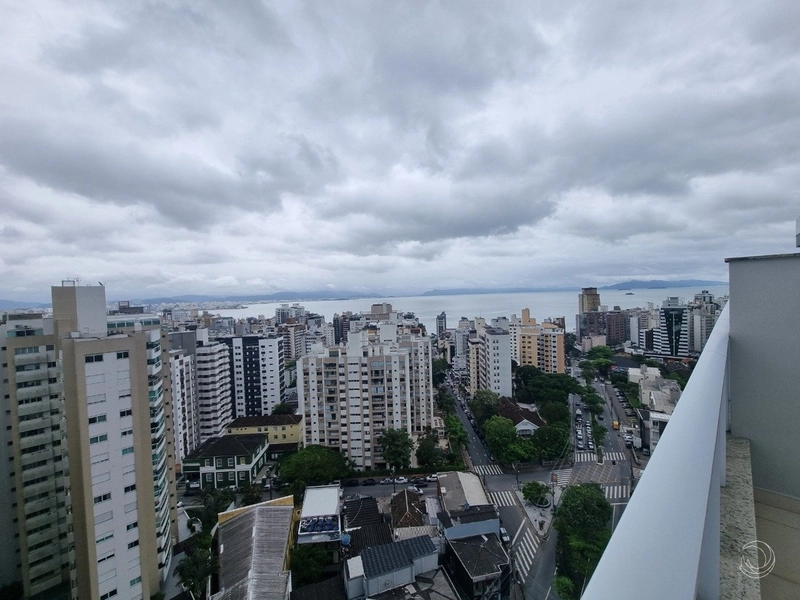Apartamento no Centro com 3 dormitórios 1 suíte e 2 vagas de garagem: 19ª foto da galeria de imagens do imóvel