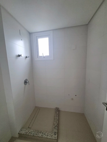 Apartamento no Centro com 3 dormitórios 1 suíte e 2 vagas de garagem: 12ª foto da galeria de imagens do imóvel