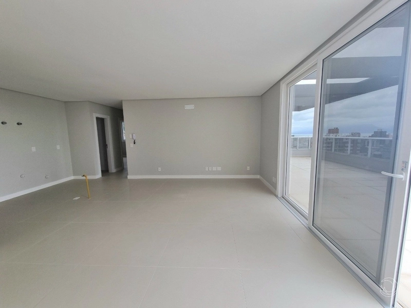Apartamento no Centro com 3 dormitórios 1 suíte e 2 vagas de garagem: 1ª foto da galeria de imagens do imóvel