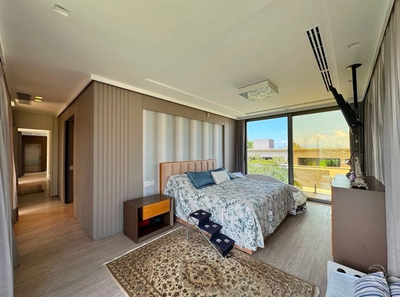 Linda Casa em Cacupé em Condomínio fechado com 4 suítes - 488 m²: 5ª foto da galeria de imagens do imóvel