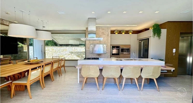 Linda Casa em Cacupé em Condomínio fechado com 4 suítes - 488 m²: 24ª foto da galeria de imagens do imóvel
