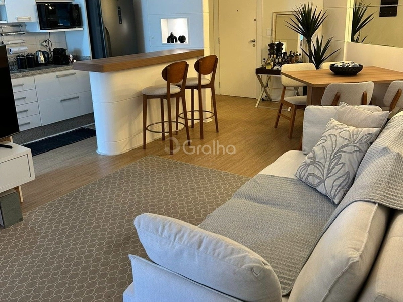 Apartamento no Itacorubi com 2 dormitórios, sendo 1 suíte e 1 vaga: 2ª foto da galeria de imagens do imóvel
