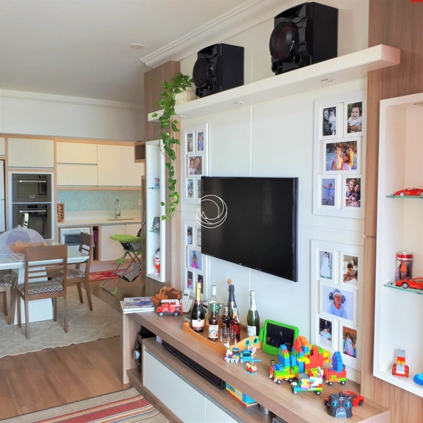 Apartamento no Kobrasol com 3 dormitórios 1 suíte com 1 vaga - 87m²: 4ª foto da galeria de imagens do imóvel