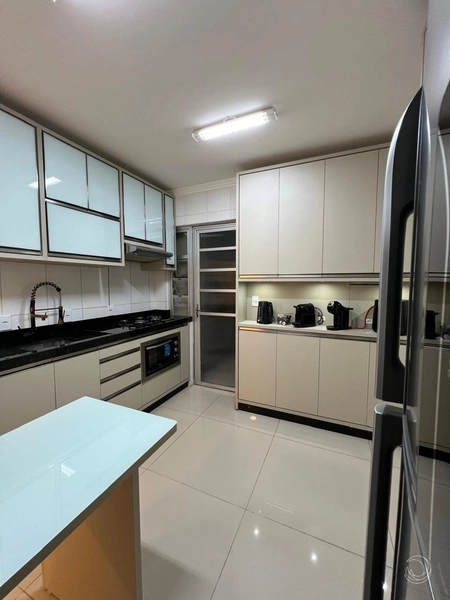 Apartamento no Centro com 3 dormitórios, sendo 1 suíte e 1 vaga: 8ª foto da galeria de imagens do imóvel