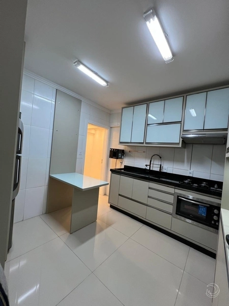Apartamento no Centro com 3 dormitórios, sendo 1 suíte e 1 vaga: 10ª foto da galeria de imagens do imóvel