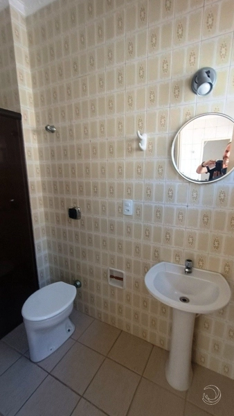 Apartamento em coqueiros com 03 dormitórios, sendo 01 suíte e 1 vaga: 15ª foto da galeria de imagens do imóvel