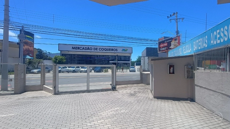 Apartamento em coqueiros com 03 dormitórios, sendo 01 suíte e 1 vaga: 18ª foto da galeria de imagens do imóvel
