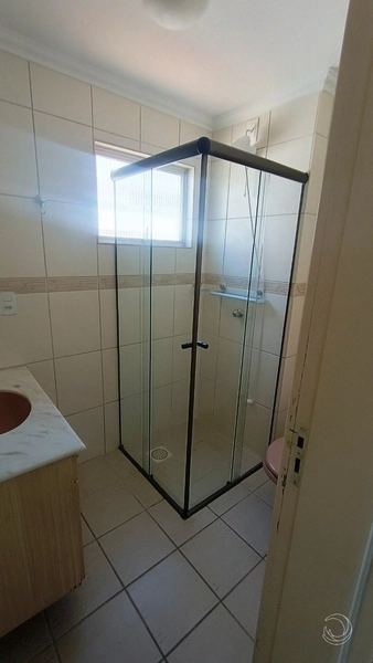 Apartamento em coqueiros com 03 dormitórios, sendo 01 suíte e 1 vaga: 10ª foto da galeria de imagens do imóvel