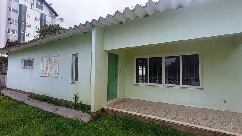 Casa à venda no bairro João Paulo, com 252 m² de área construída.: 2ª foto da galeria de imagens do imóvel