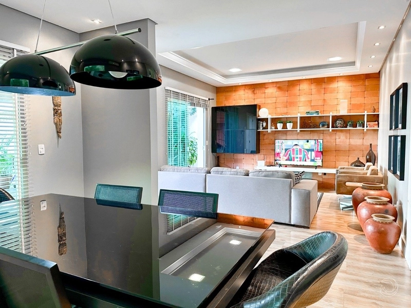 Casa a venda no Canto com 3 suítes e 2 vagas: 3ª foto da galeria de imagens do imóvel