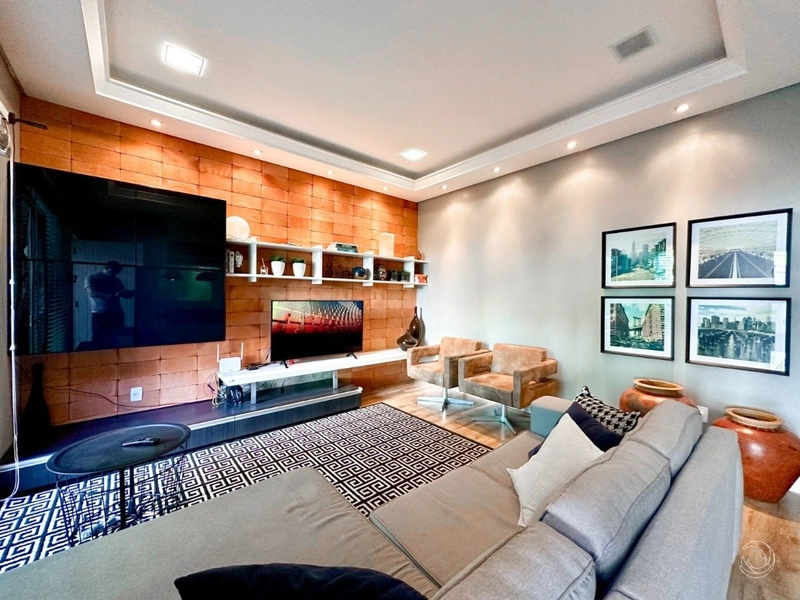 Casa a venda no Canto com 3 suítes e 2 vagas: 4ª foto da galeria de imagens do imóvel