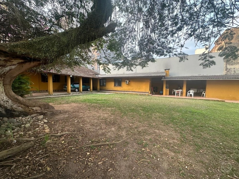terreno em Coqueiros a venda com 714,53m²: 1ª foto da galeria de imagens do imóvel