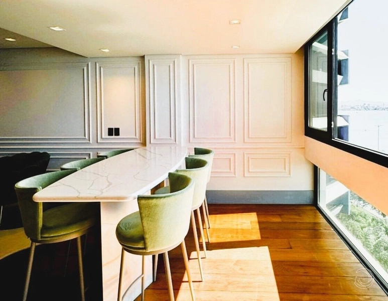 Apartamento na Agronômica com 3 dormitórios, sendo 3 suítes e 2 vagas: 3ª foto da galeria de imagens do imóvel