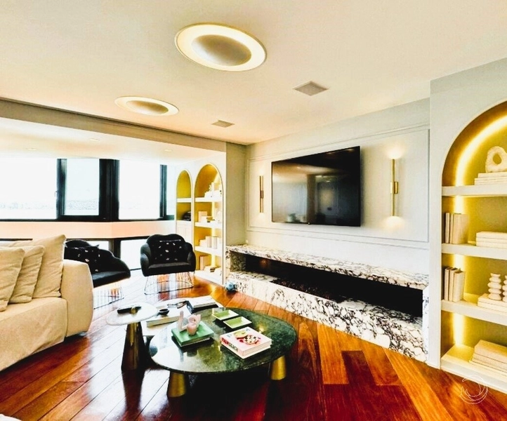 Apartamento na Agronômica com 3 dormitórios, sendo 3 suítes e 2 vagas: 9ª foto da galeria de imagens do imóvel