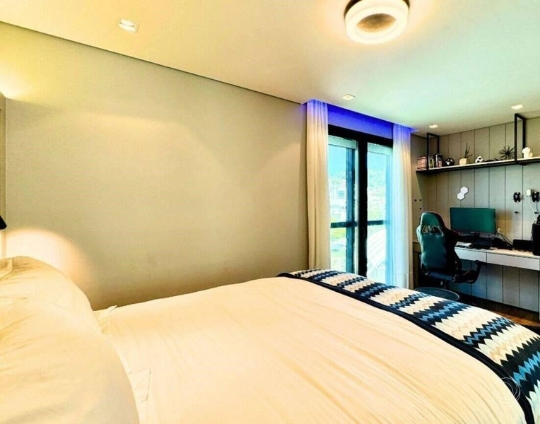 Apartamento na Agronômica com 3 dormitórios, sendo 3 suítes e 2 vagas: 16ª foto da galeria de imagens do imóvel