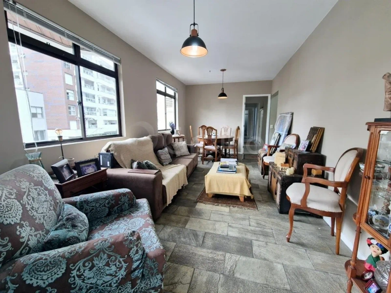 Apartamento na Agronômica com 3 dormitórios, sendo 1 suíte e 2 vagas: 8ª foto da galeria de imagens do imóvel