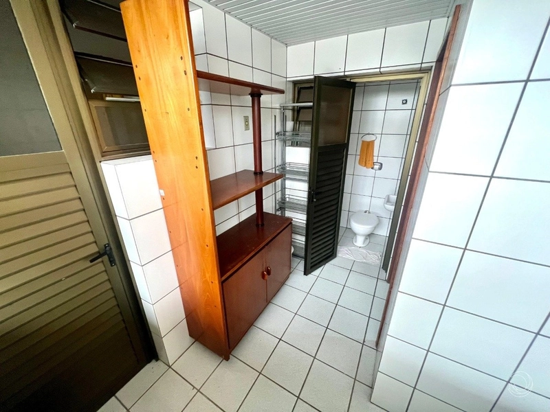 Apartamento na agronômica com 3 dormitórios, sendo 1 suíte e 2 vagas: 24ª foto da galeria de imagens do imóvel