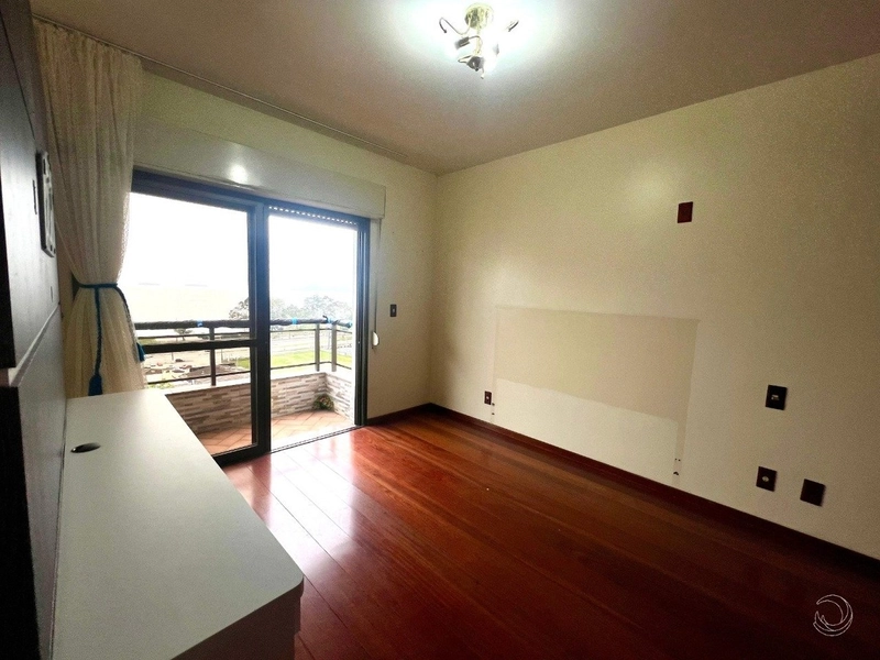 Apartamento na agronômica com 3 dormitórios, sendo 1 suíte e 2 vagas: 11ª foto da galeria de imagens do imóvel