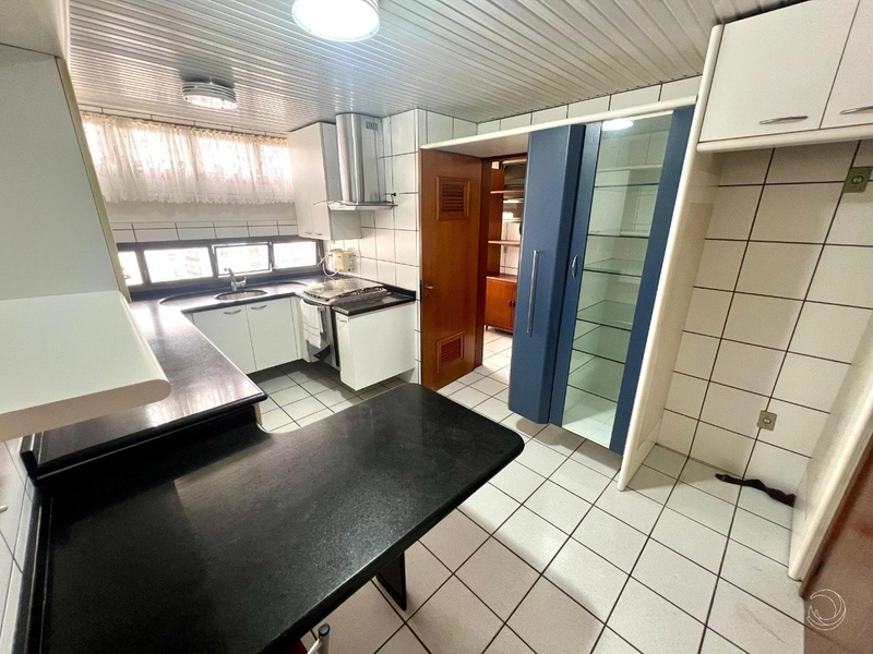 Apartamento na agronômica com 3 dormitórios, sendo 1 suíte e 2 vagas: 18ª foto da galeria de imagens do imóvel