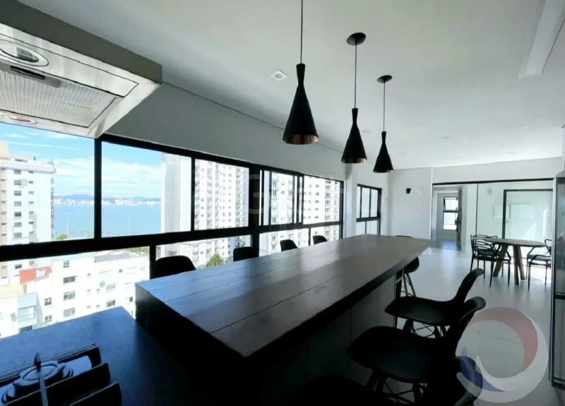 Apartamento na Agronômica com 3 dormitórios, sendo 1 suíte e 2 vagas: 27ª foto da galeria de imagens do imóvel