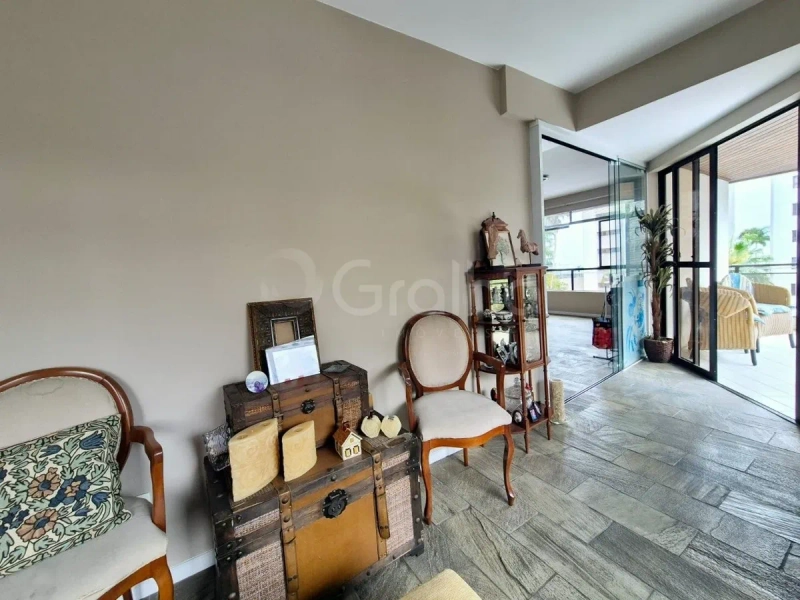 Apartamento na Agronômica com 3 dormitórios, sendo 1 suíte e 2 vagas: 9ª foto da galeria de imagens do imóvel