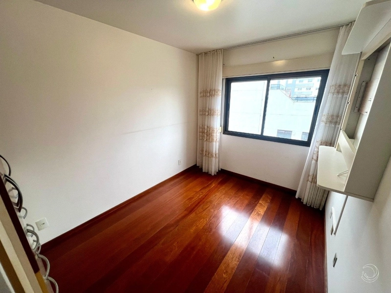 Apartamento na agronômica com 3 dormitórios, sendo 1 suíte e 2 vagas: 26ª foto da galeria de imagens do imóvel